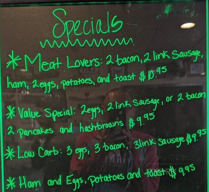Apple Annie's - Tulare, CA menu_pic