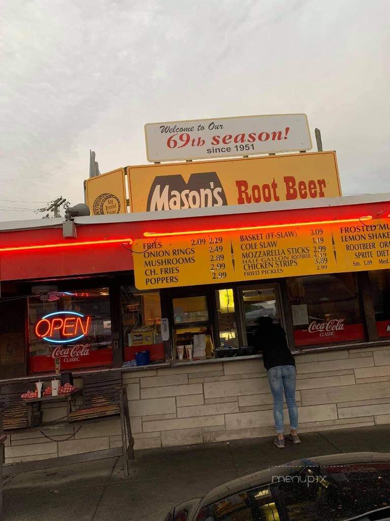 Mason's Root Beer Drive In - Washington, IN