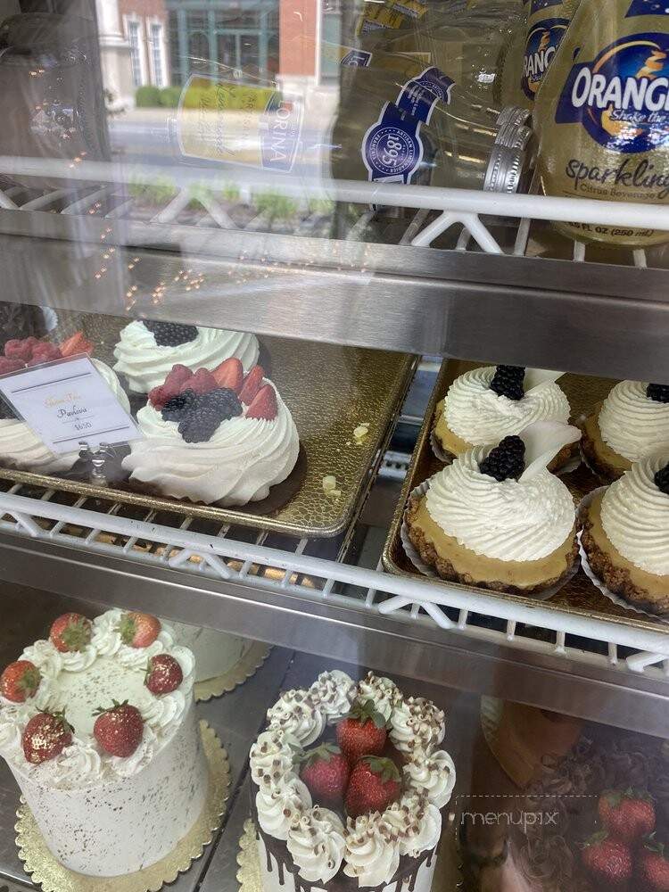 Triple Crown Bakery - Franklin, TN