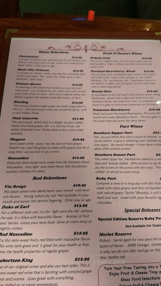 Sumner Crest Winery & Vineyards - Portland, TN menu_pic