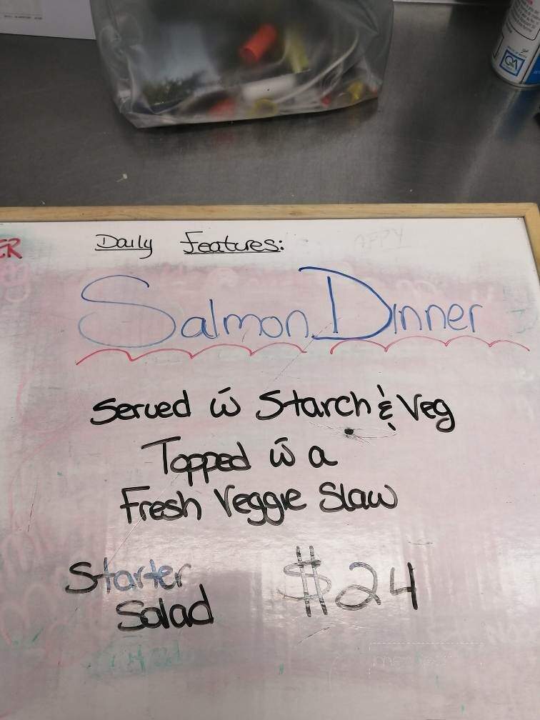 Black Rooster Classic Bar & Grill - Castlegar, BC menu_pic