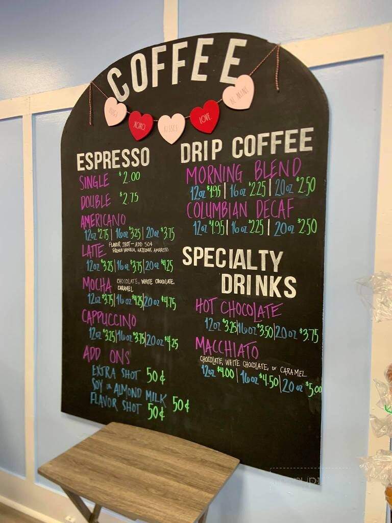 Hartman's Bakery & Pastry Shpe - Manitowoc, WI menu_pic