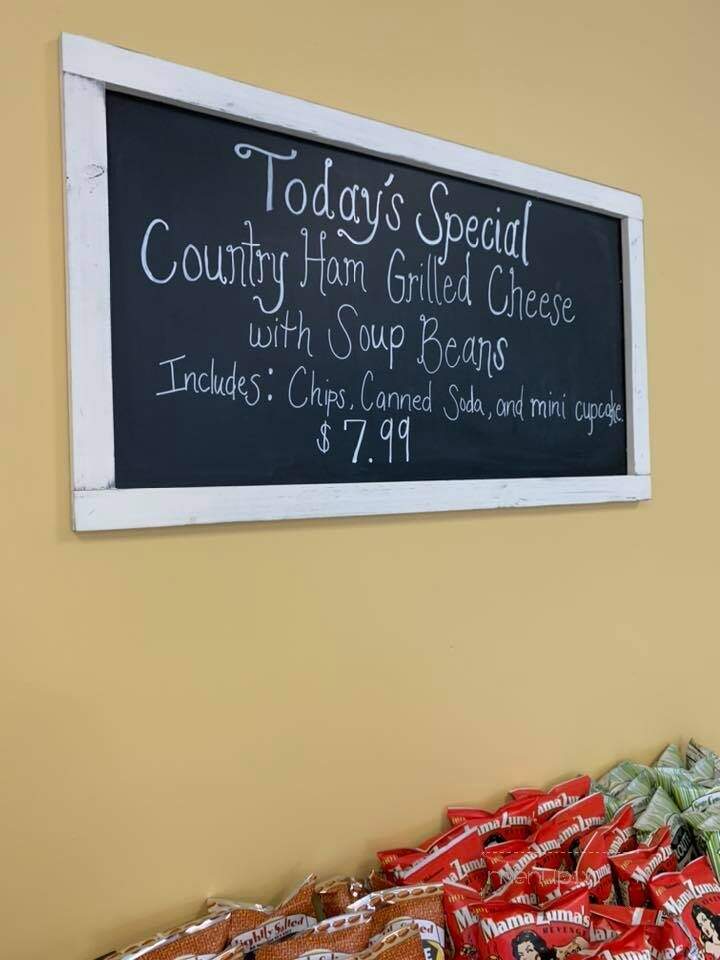 JB Cakes Bakery Bistro - Rhoadesville, VA menu_pic