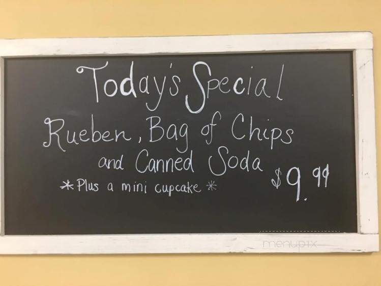JB Cakes Bakery Bistro - Rhoadesville, VA menu_pic