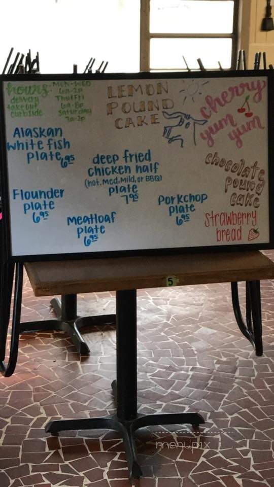 Maw Maw's Kitchen - Mocksville, NC menu_pic