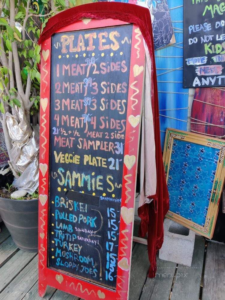 Black Star Pirate BBQ - Richmond, CA menu_pic