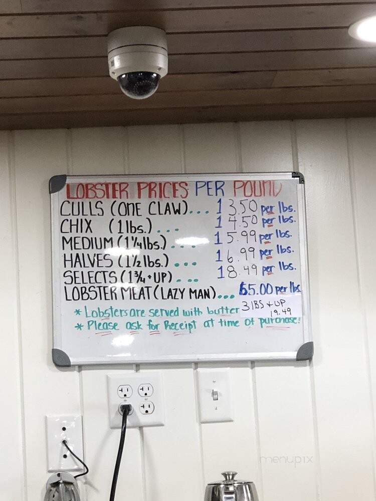 Brown's Seabrook Lobster Pound - Seabrook, NH