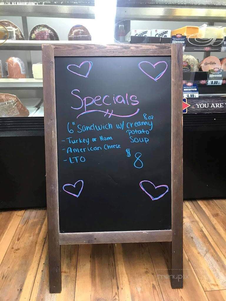 Nixon's General Store - Tabernacle, NJ menu_pic
