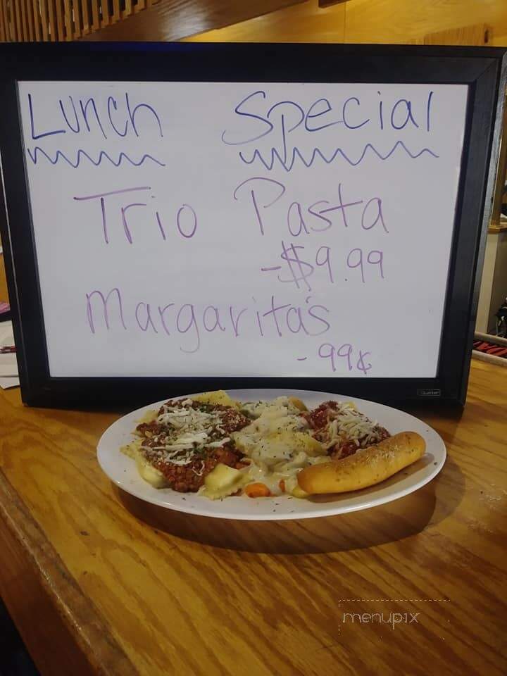 Cavagnaro's - Waycross, GA menu_pic