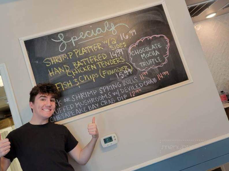 Capt Harrells Seafood House - Poquoson, VA menu_pic