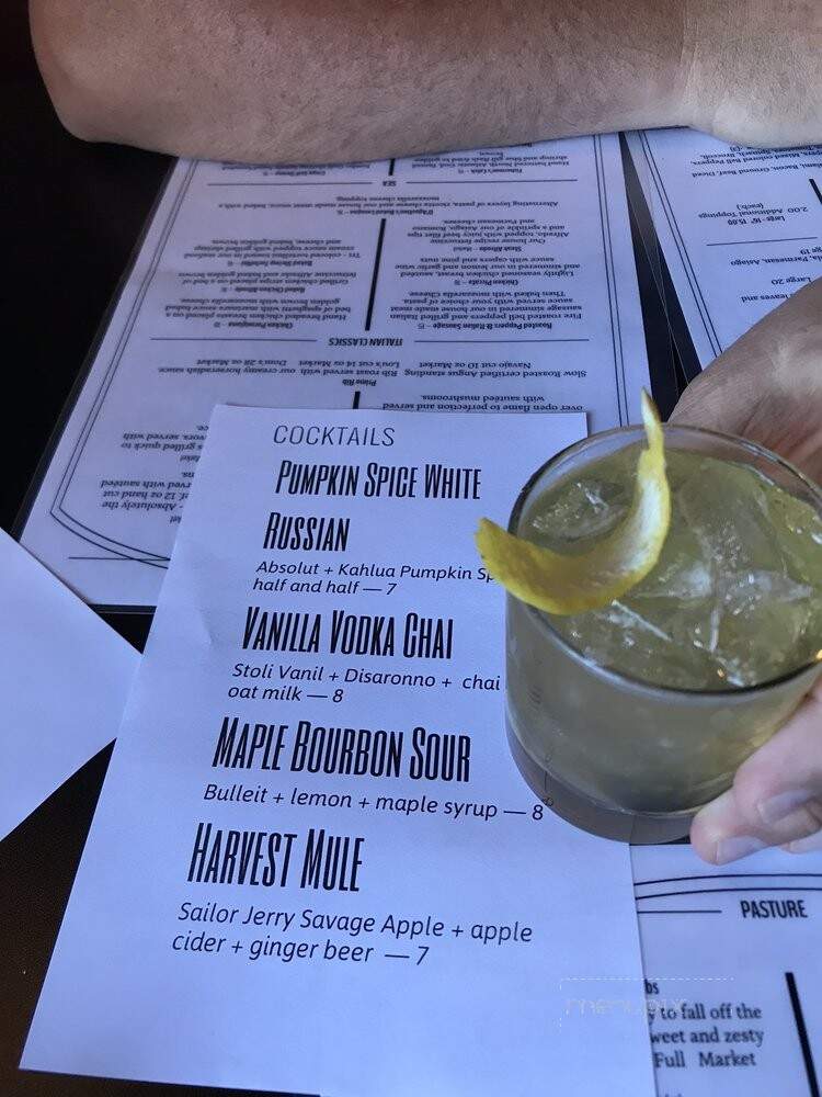 D'Agostino's Italian Restaurant & The Navajo Lounge - Bridgman, MI menu_pic