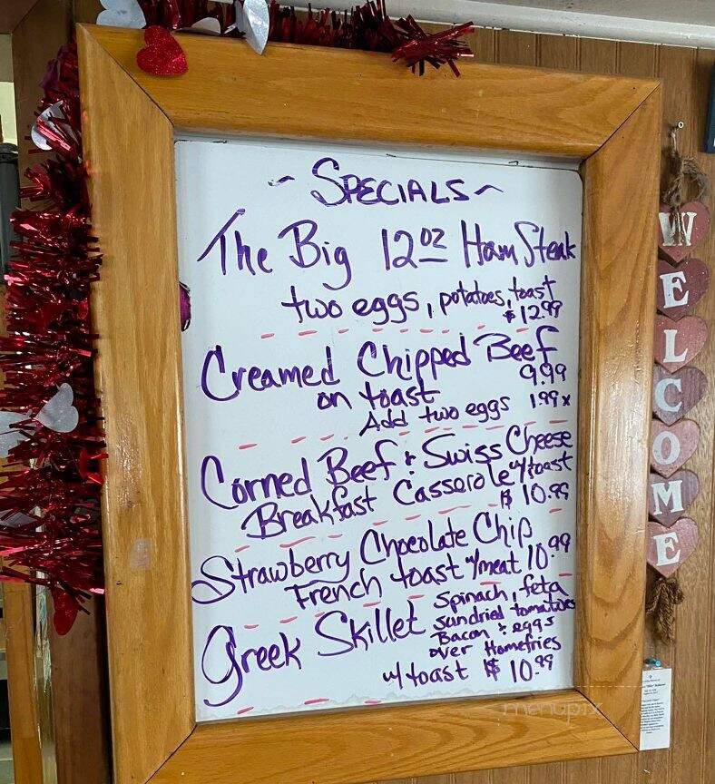 Charlie's Place - Clinton, NY menu_pic