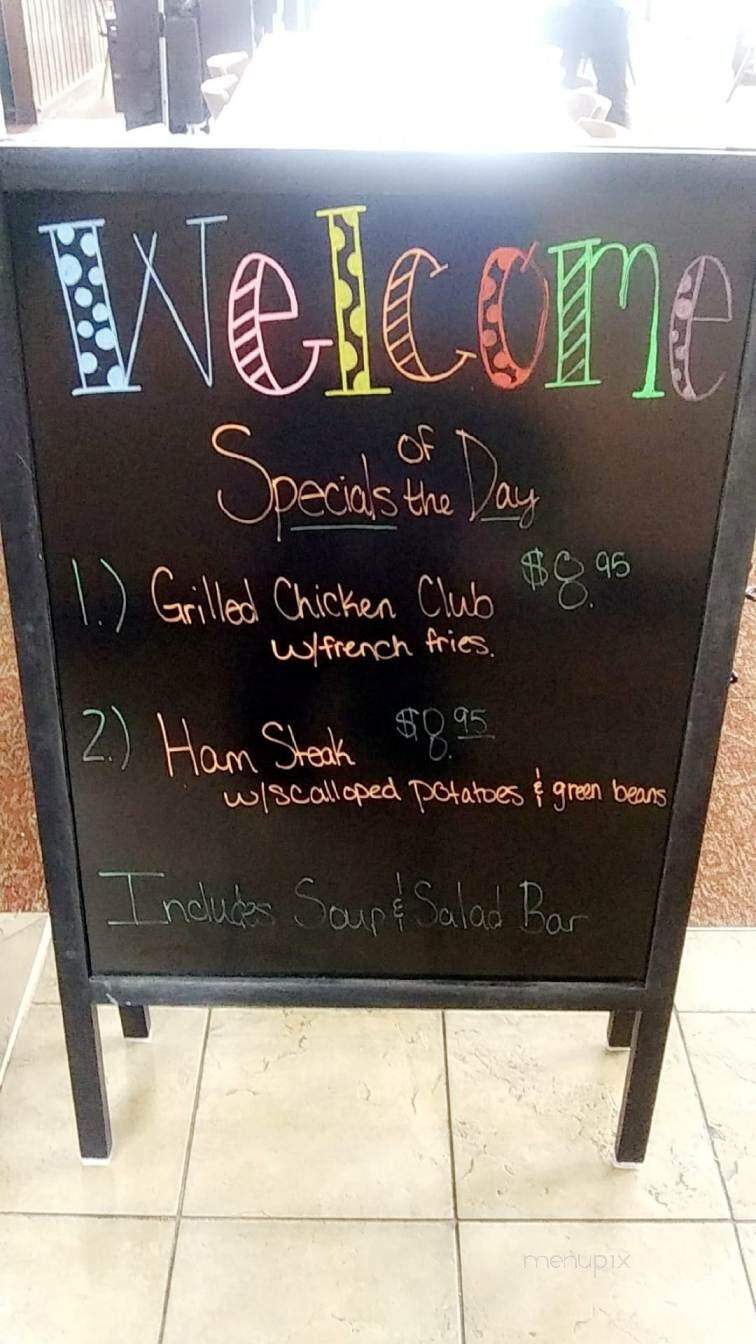 Windows on the Water Restaurant - Cadiz, KY menu_pic