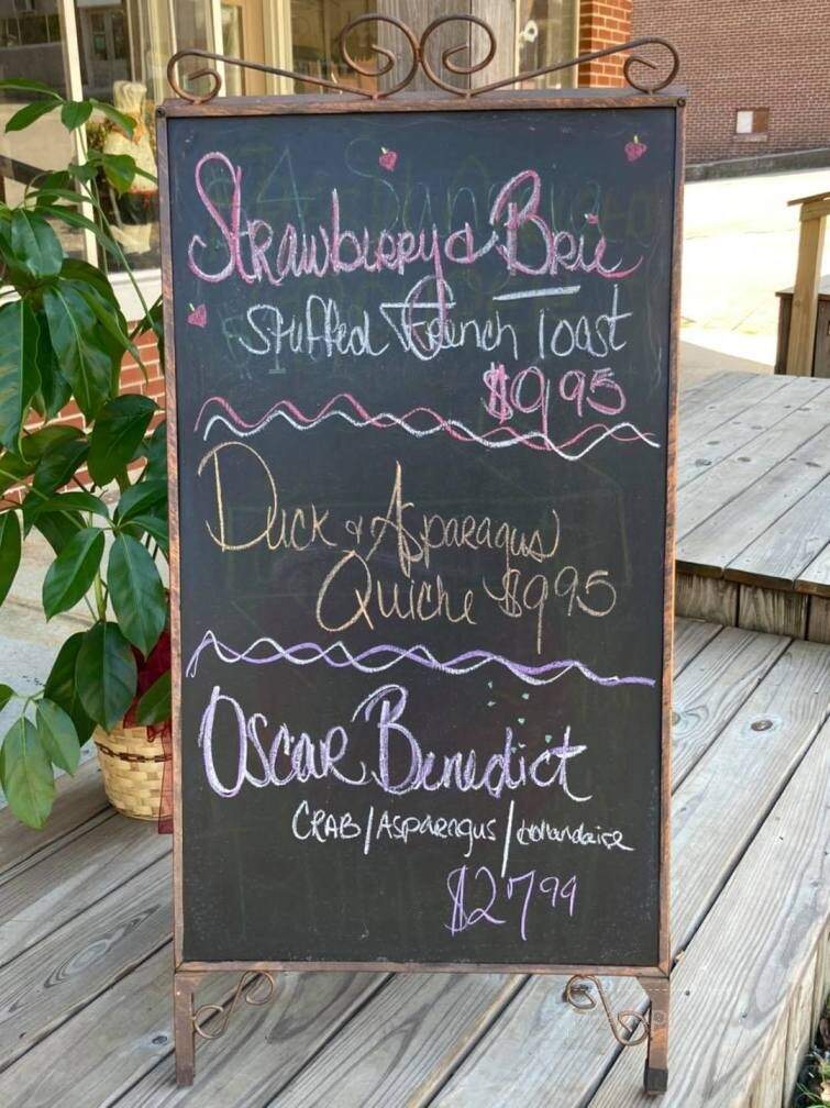 The Stolen Coin - Gainesboro, TN menu_pic