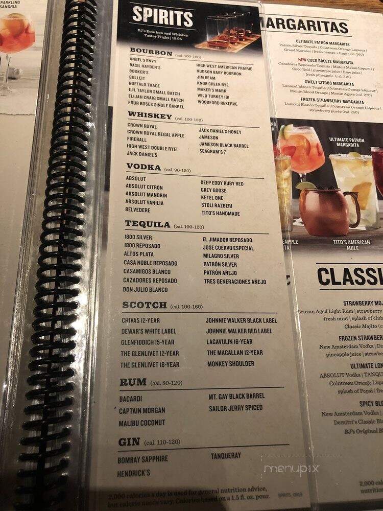 BJ's Restaurant & Brewhouse - Mentor, OH