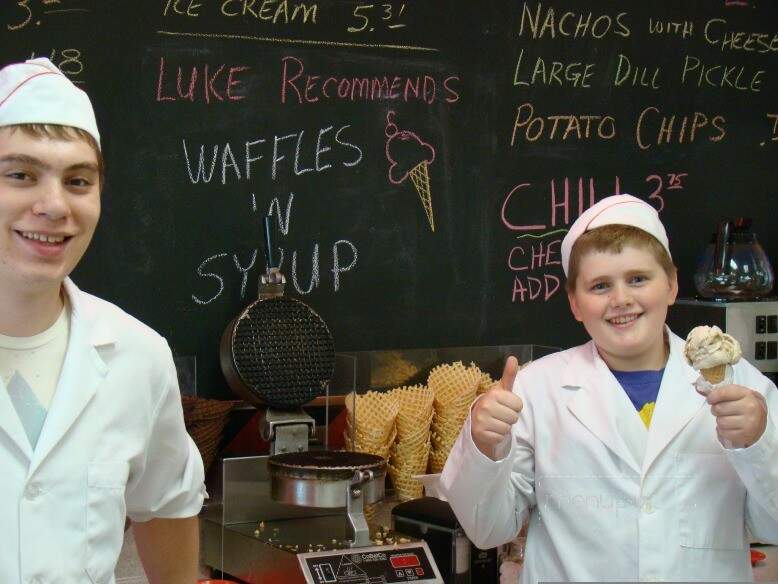 Scoop Deville - Hartford, WI menu_pic