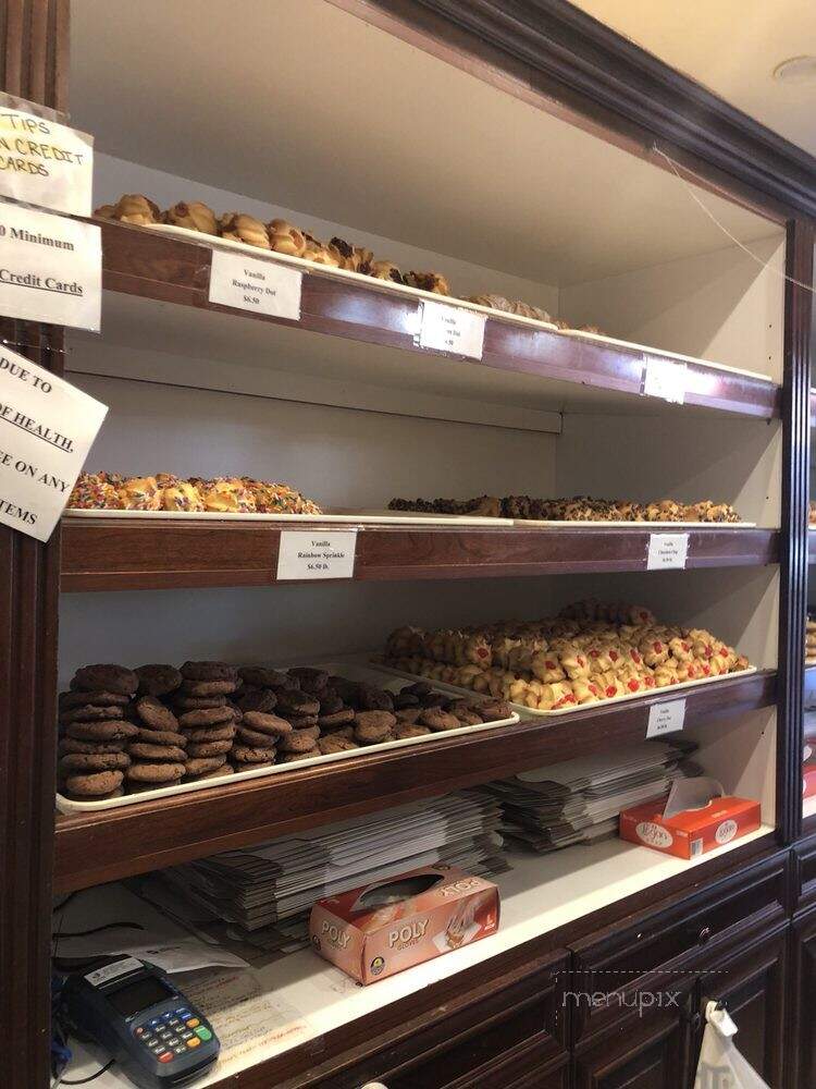 Grandma's Bakery - Brooklyn, NY