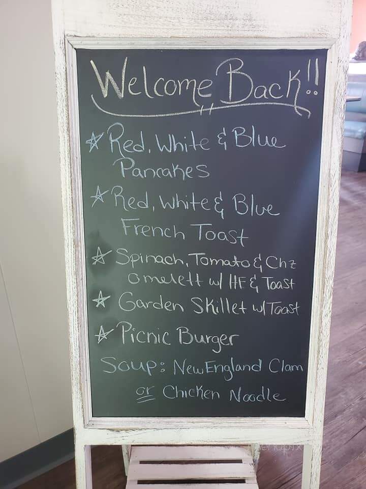 Colonial Pancake House - Wyoming, PA menu_pic