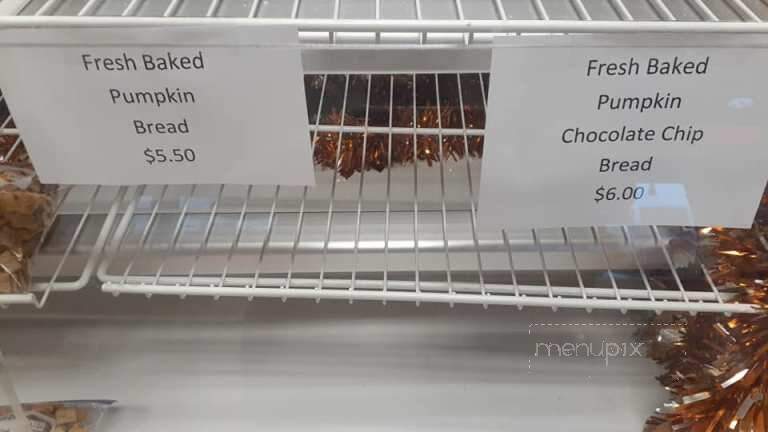 Lisa's Pie Shop - Atlanta, IN menu_pic