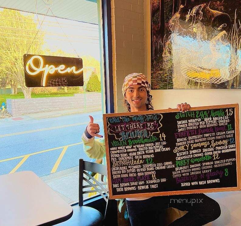 Yellow Mug Coffee Lounge - Weaverville, NC menu_pic