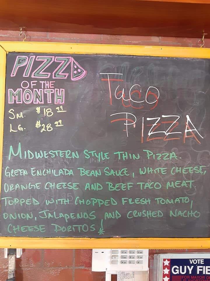 Rocco's Little Chicago Pizzeria - Tucson, AZ