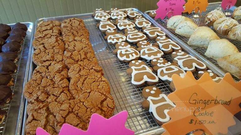 Two Fraus Bakery - Harmony, PA