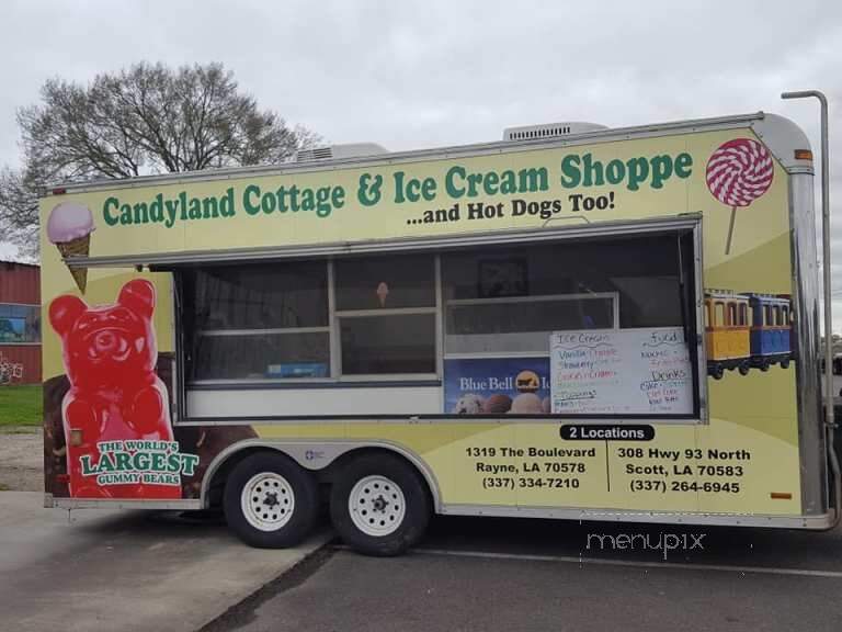 Candyland Cottage Ice Cream Shoppe - Scott, LA