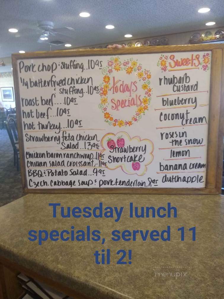 Beth's Twin Bluff Cafe - Nelson, WI menu_pic