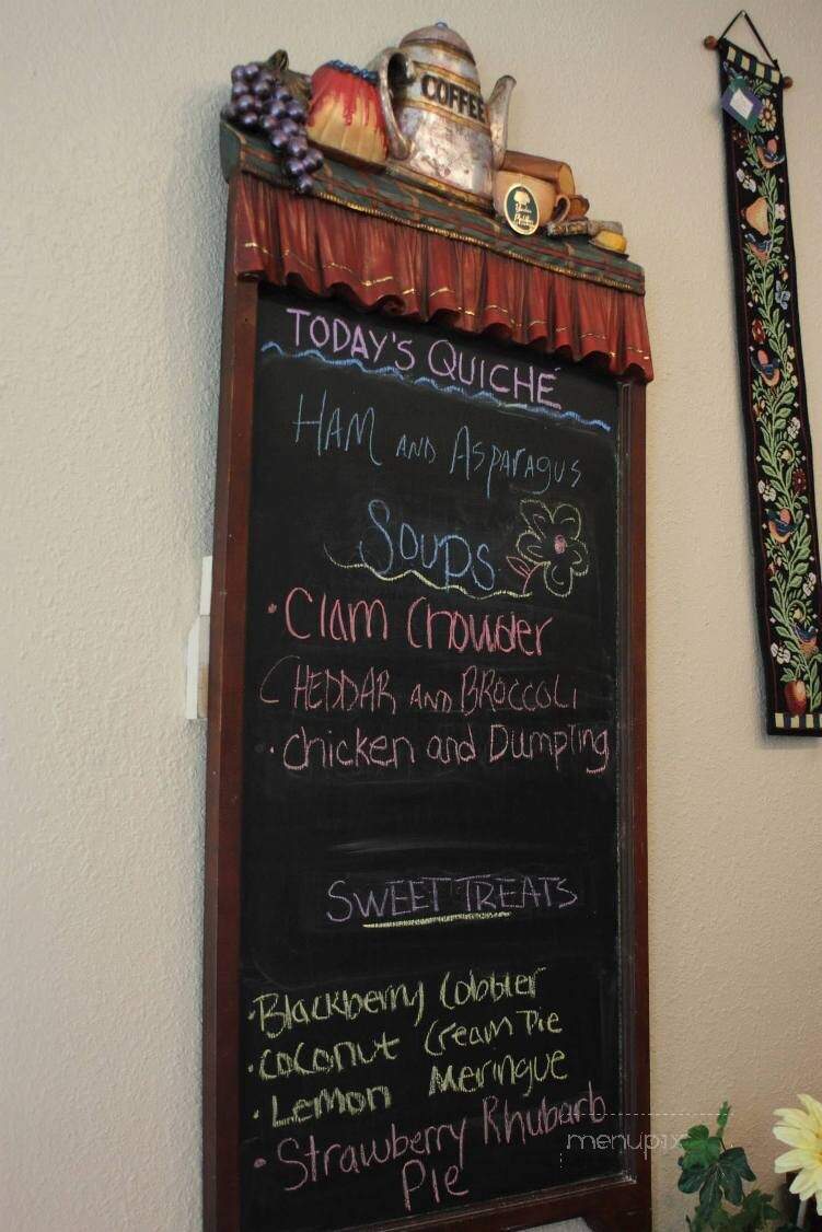 Yankee Peddlers Tea Room - Osage Beach, MO menu_pic
