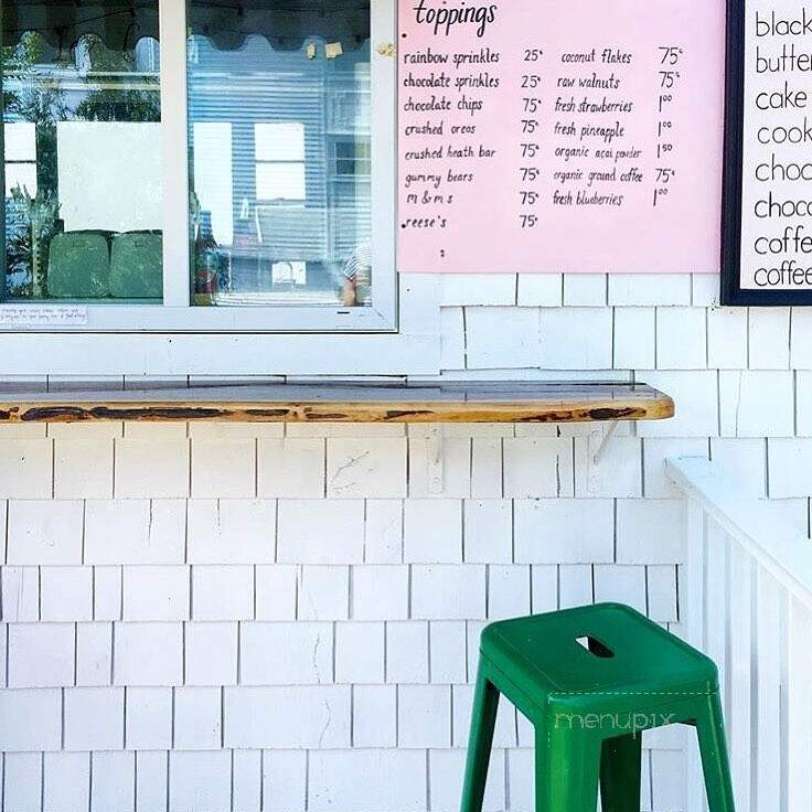 Shayna's Place - Wickford, RI menu_pic