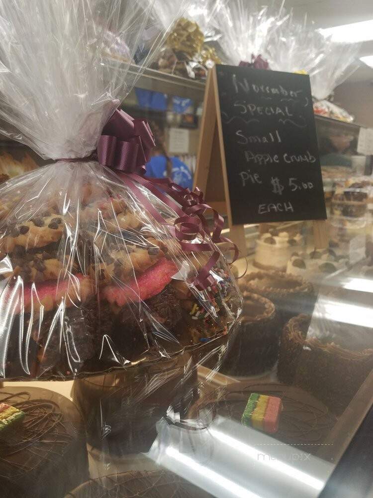 Bestever Bakery - Massapequa Park, NY menu_pic
