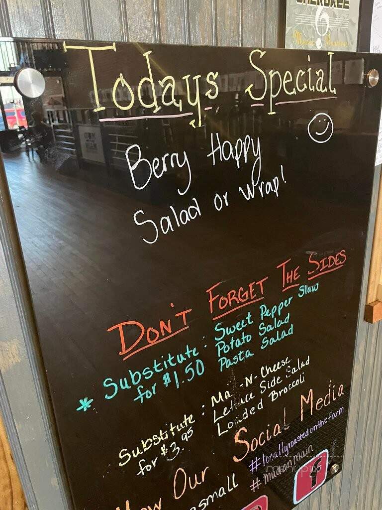 Mud On Main - Cherokee, IA menu_pic