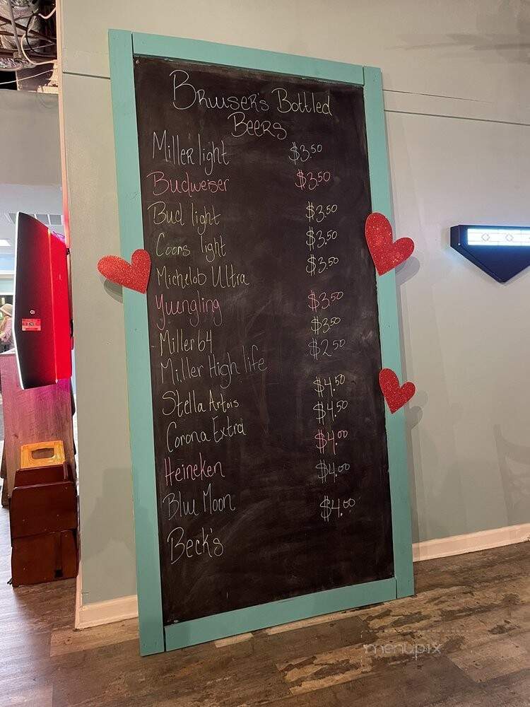 Bruiser's Burgers - Surfside Beach, SC menu_pic