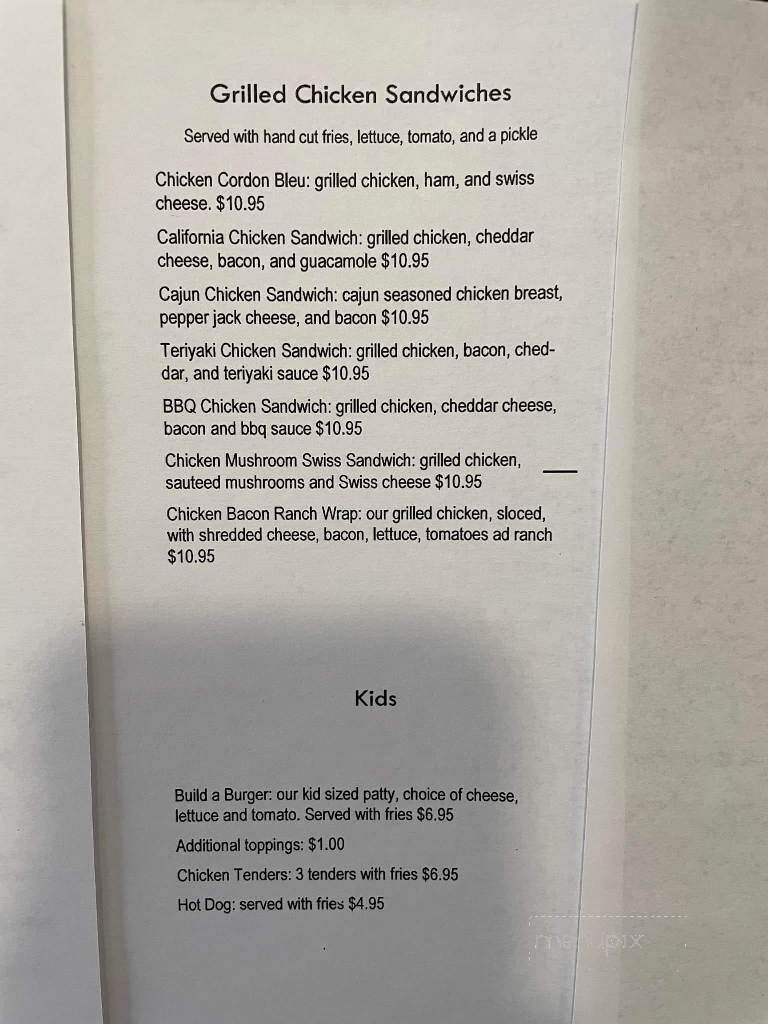 Sarky's Smokehouse - Groton, VT menu_pic