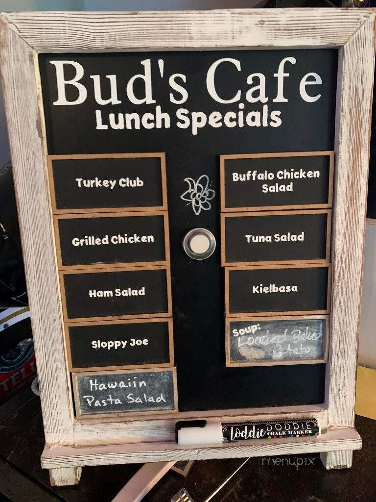 Bud's Cafe - Portland, CT