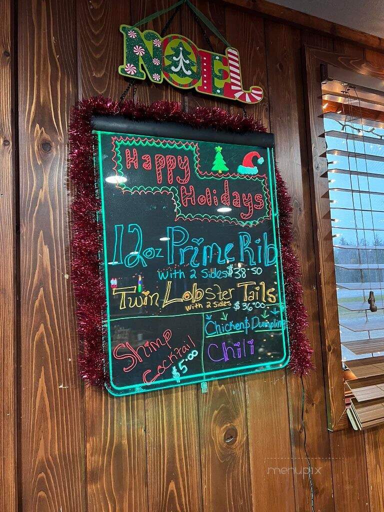 Johnnie's on 2 - St. Ignace, MI menu_pic