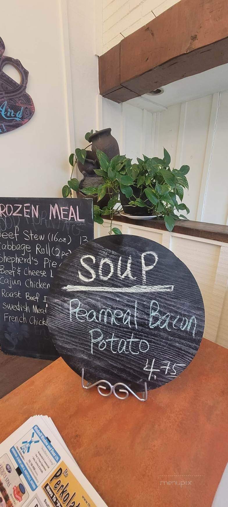Old Mill Family Restaurant - Gravenhurst, ON menu_pic