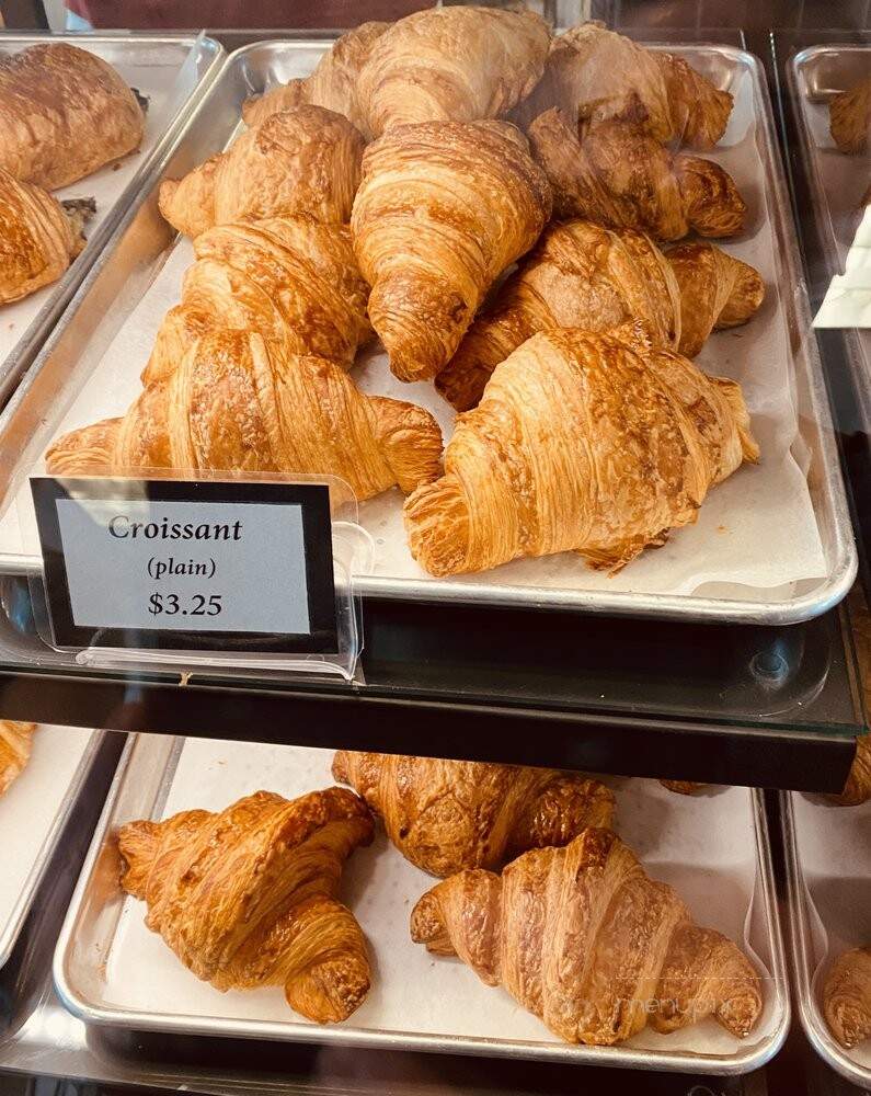 Le Croissant - Greenwood, IN menu_pic