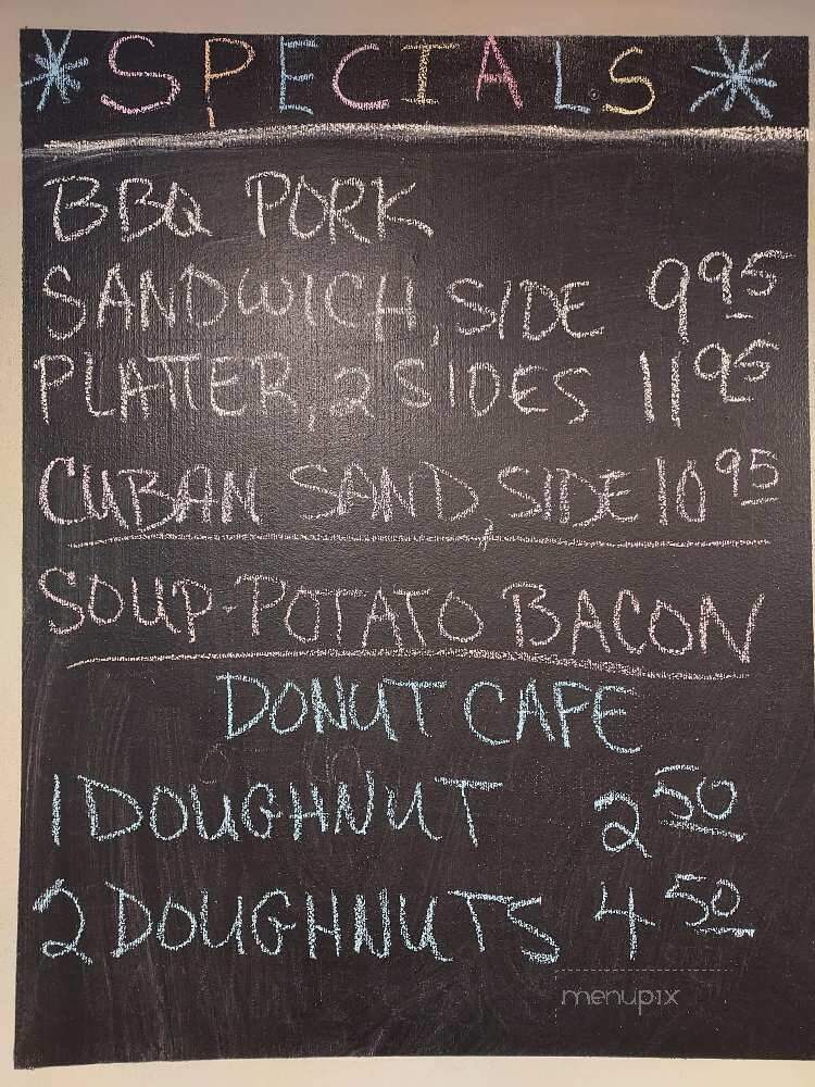 19th Hole Restaurant & Lounge - Crossville, TN menu_pic