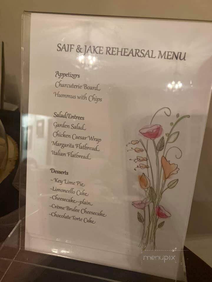 Happenings on Elm - Lumberton, NC menu_pic