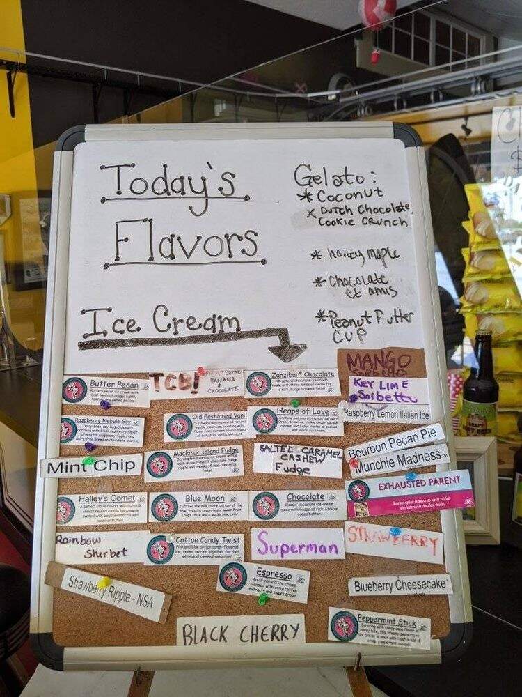 Dog Days Ice Cream Parlor - Chesterton, IN menu_pic