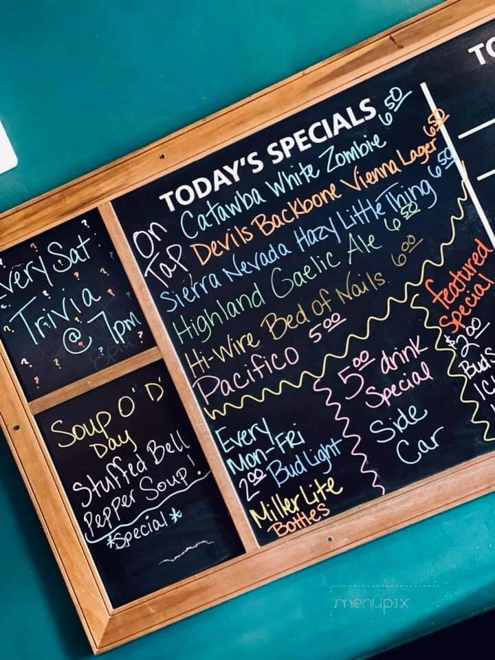 Big Al's Pub & Grubberia - Hampstead, NC