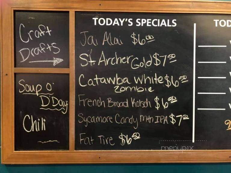 Big Al's Pub & Grubberia - Hampstead, NC