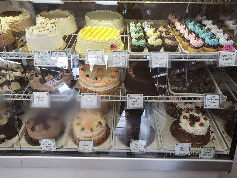 Sweet Carolines Bakery - Vernon, BC menu_pic