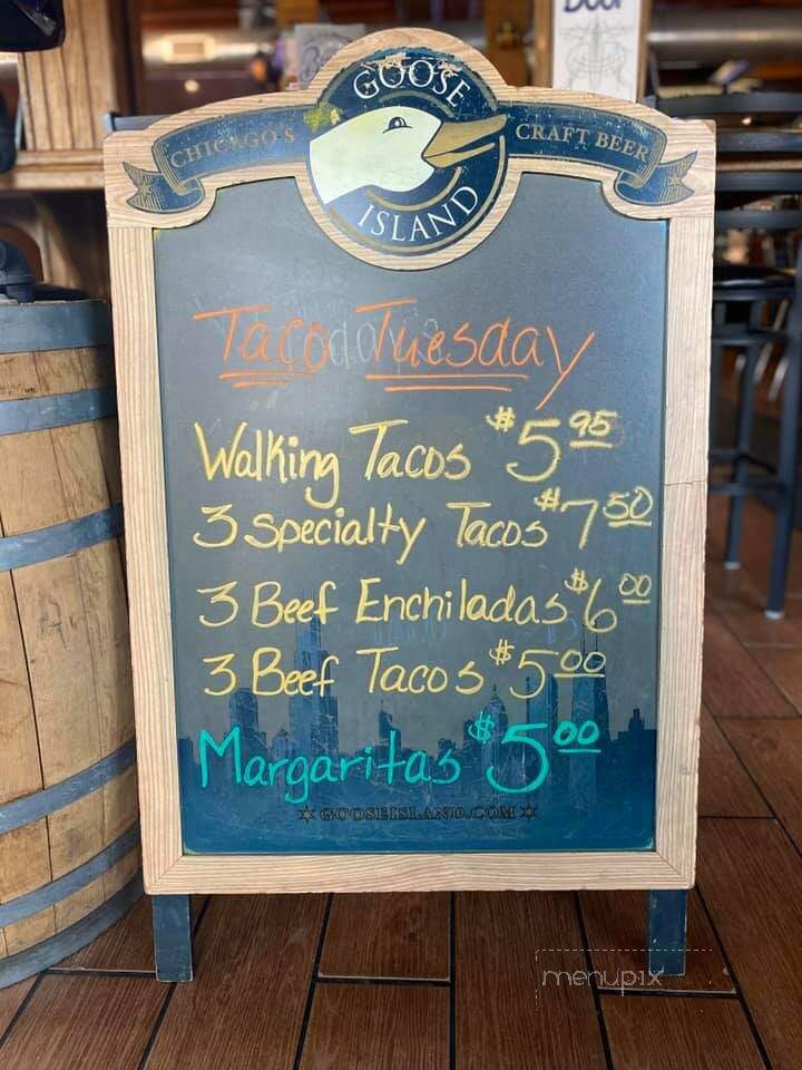 Boonie's On The Avenue - Muscatine, IA menu_pic