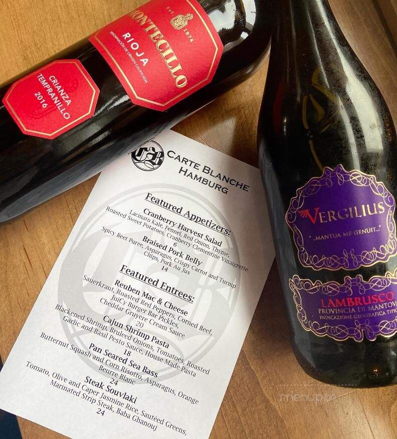 Carte Blanche - Hamburg, NY menu_pic