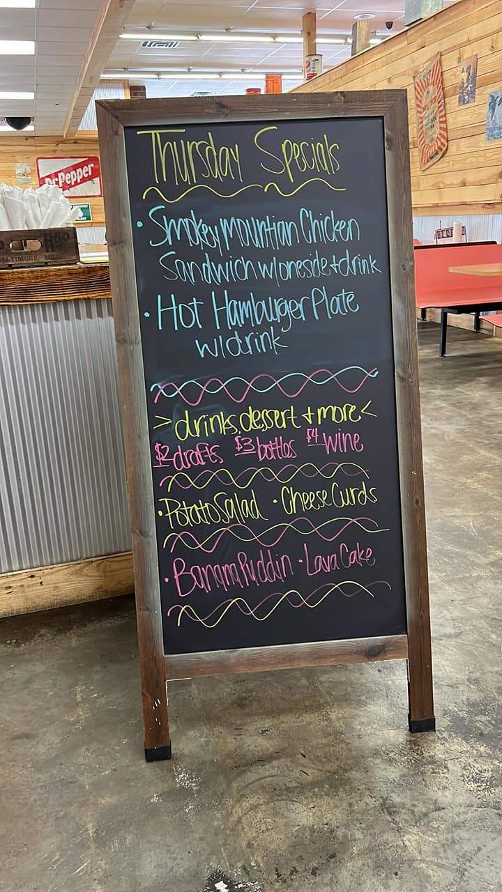 The Wobbly Hog Smokehouse - Grantsboro, NC menu_pic
