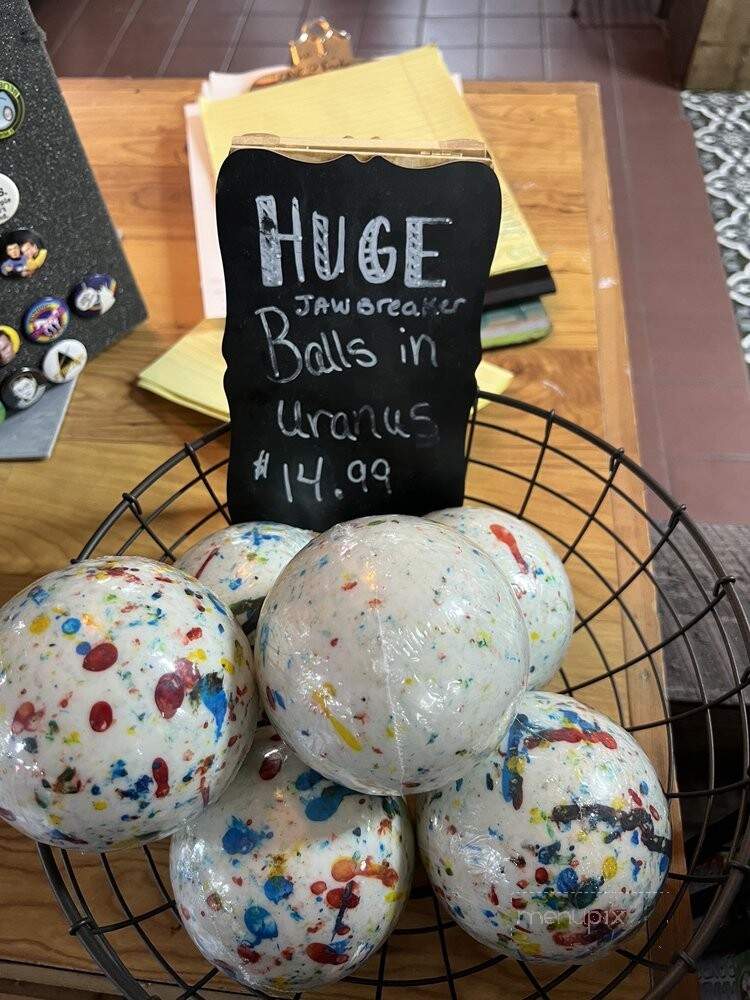 Uranus Fudge - Anderson, IN menu_pic
