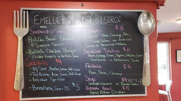 Emelle's Market Bistro & Catering - Gibsons, BC