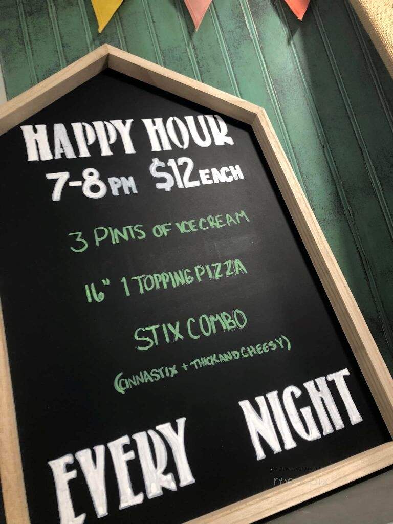 Pizza Market - Marathon City, WI menu_pic